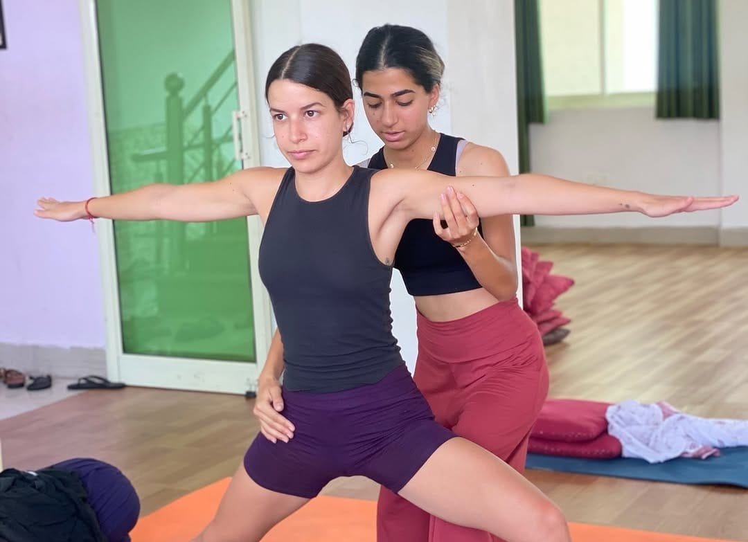 Students Practising Yoga During 100 Hour Yoga TTC in Rishikesh