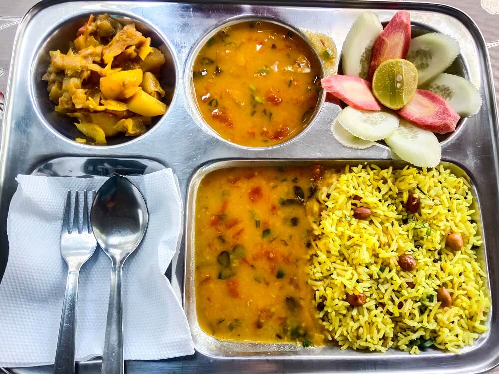 Satvik & Ayurvedic Food for Weight Loss Satvik & Ayurvedic Food for Weight Loss