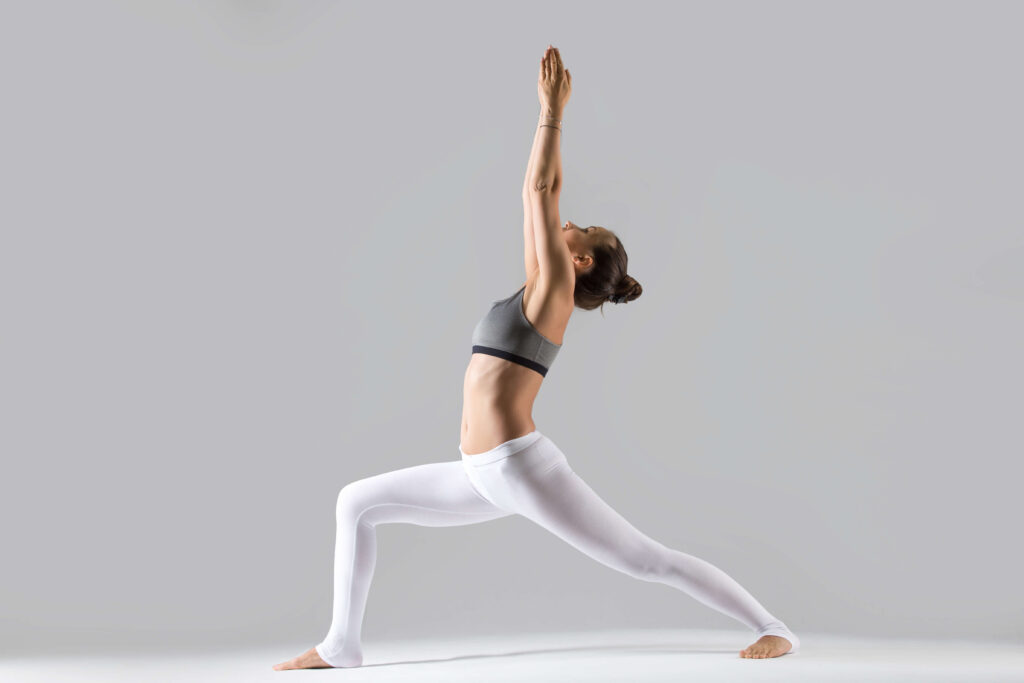 Virabhadrasana (Warrior Pose) Virabhadrasana (Warrior Pose)