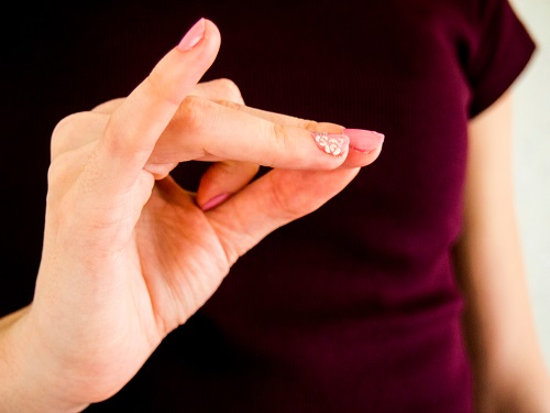 Student Practicing Apana Vayu Mudra (Mrita Sanjeevani Mudra) Student Practicing Apana Vayu Mudra (Mrita Sanjeevani Mudra)