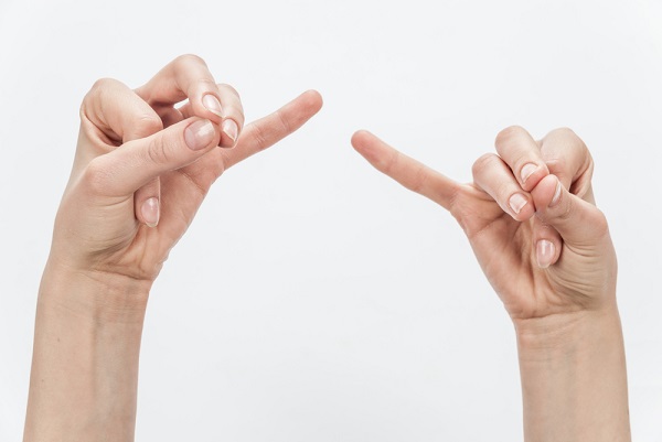 Apana Vayu Mudra (Mrita Sanjeevani Mudra) Apana Vayu Mudra (Mrita Sanjeevani Mudra)