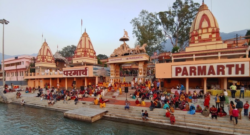 Parmarth Niketan parmarth niketan