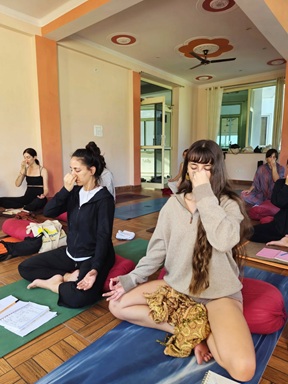 Students Practicing Anulom-Vilom During Yoga TTC in Rishikesh