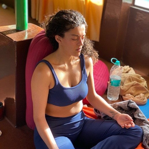 Student Practicing Kapalabhati (Skull Shining Breath) During Yoga TTC