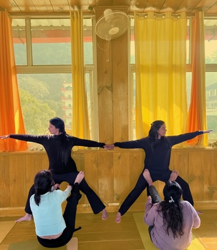 Virabhadrasana II