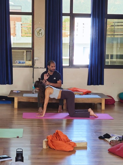 Kundalini Yoga: A Gentle Guide to the Yoga of Awareness and Energy 1 Student Practising Yoga During Kundalini Yoga Session