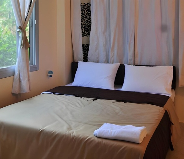 Twin Sharing Room for Yoga Teacher Training Students in Rishikesh