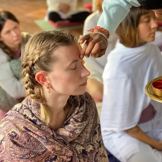 Indian meditation retreat in the Himalayas at Rishikul Yogshala