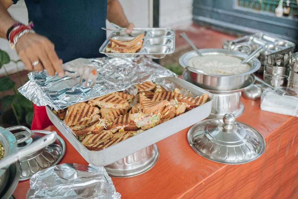 Ristoranti e caffè a Rishikesh Cucina locale a Rishikesh